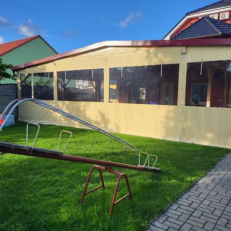 Restaurace A Penzion U Jessyho Perna Exterior photo